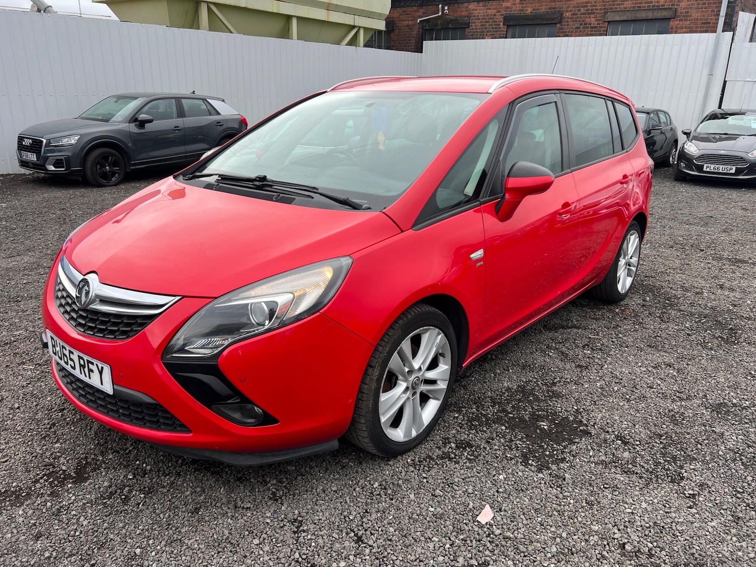 Used Vauxhall Zafira 2015 for sale - 78102576: Photo 3