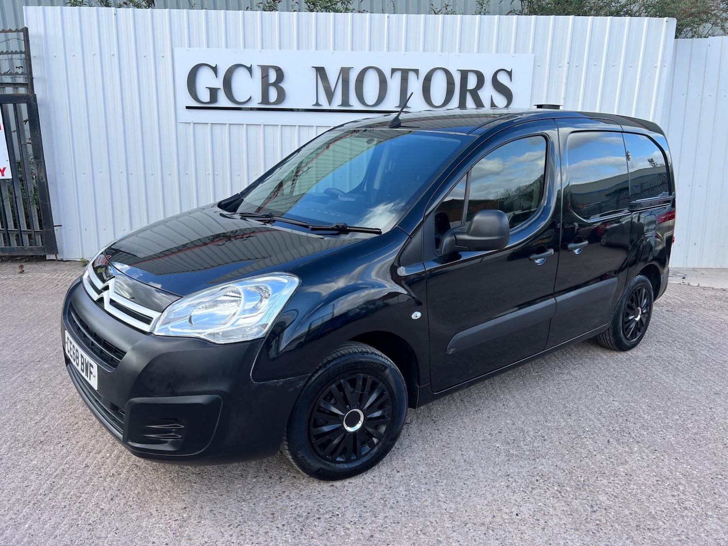 Used Citroen Berlingo 2018 for sale - 78100812: Photo 3
