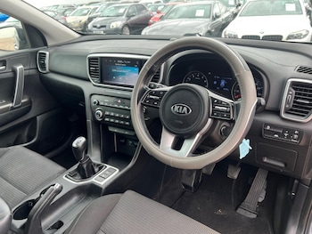 Used Kia Sportage 2021 for sale - 78347865: Photo