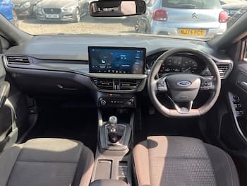 Used Ford Focus 2022 for sale - 79304017: Photo