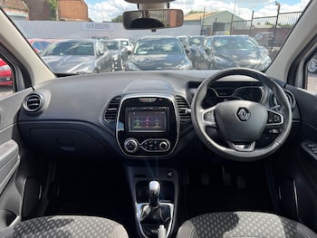 Used Renault Captur 2017 for sale - 78855075: Photo