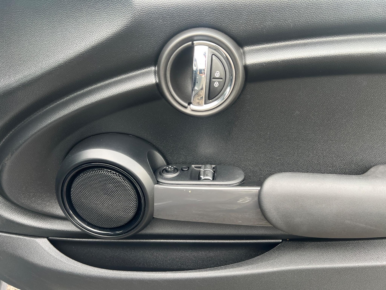 Used MINI Hatch 2017 for sale - 77709794: Photo 12