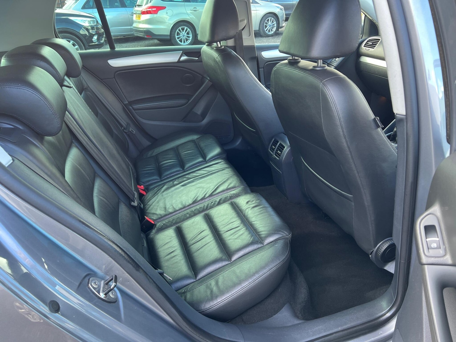 Used Volkswagen Golf 2012 for sale - 77704719: Photo 12