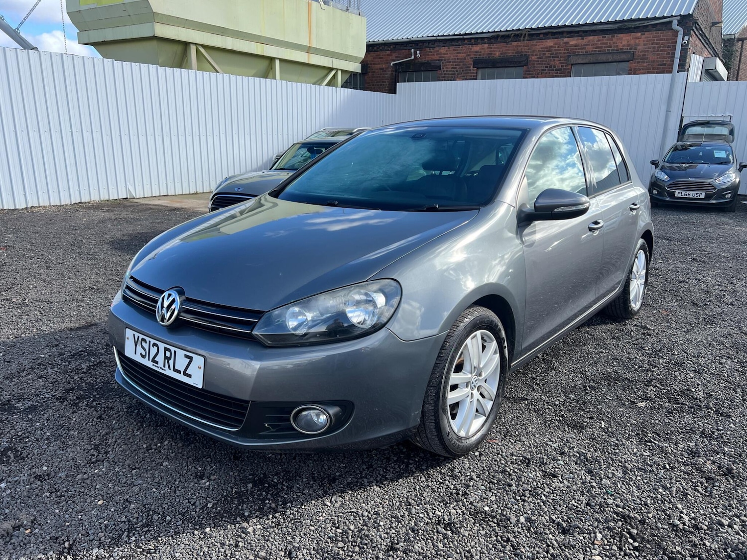Used Volkswagen Golf 2012 for sale - 77704719: Photo 3