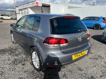Used Volkswagen Golf 2012 for sale - 77704719: Photo