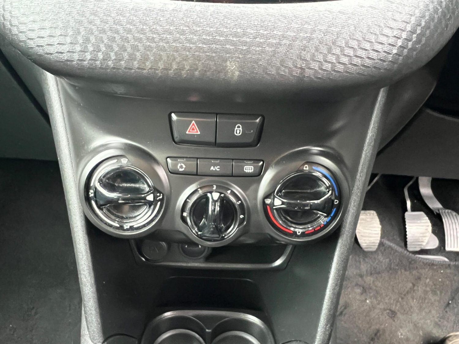 Used Peugeot 208 2019 for sale - 77695483: Photo 23