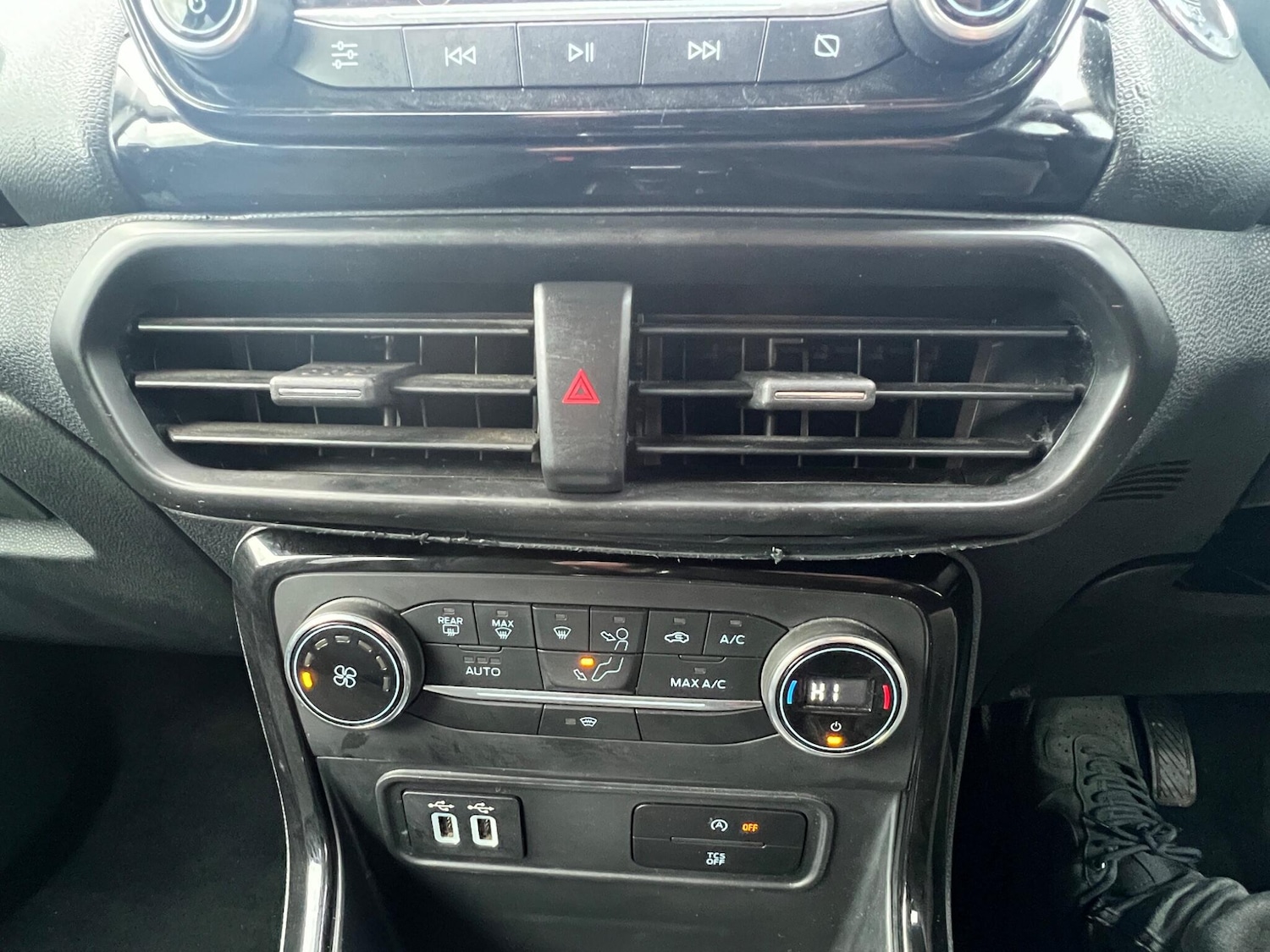 Used Ford Ecosport for sale - 77753365: Photo 16