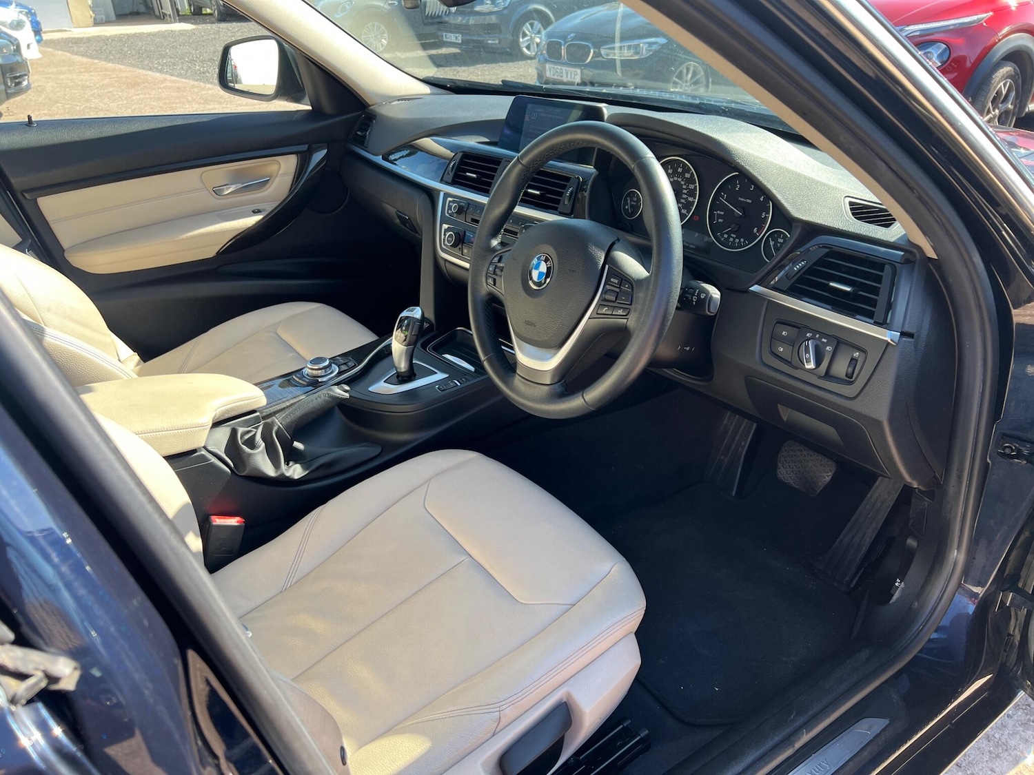 Used BMW 3 Series 2015 for sale - 77940176: Photo 13