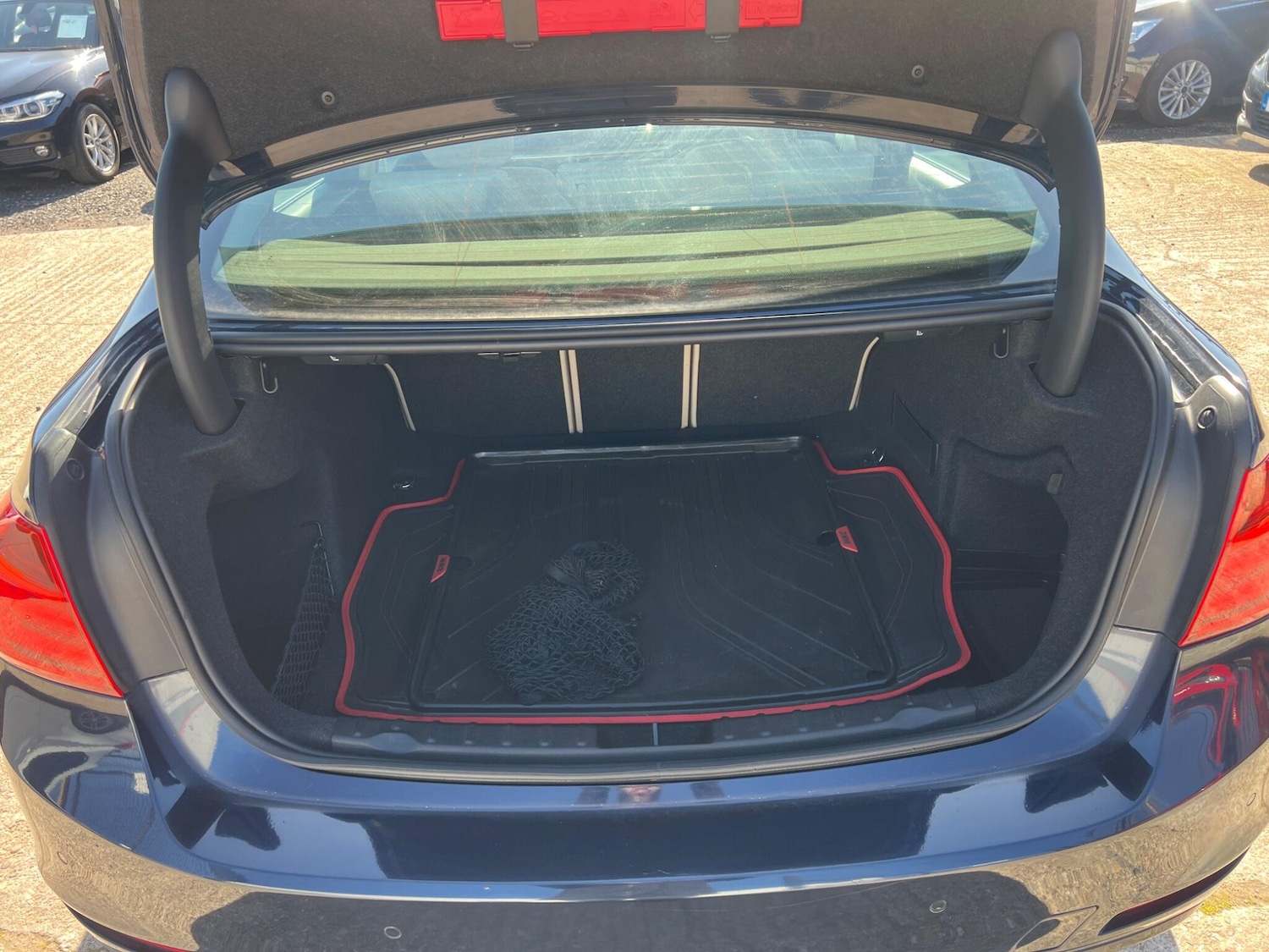 Used BMW 3 Series 2015 for sale - 77940176: Photo 25