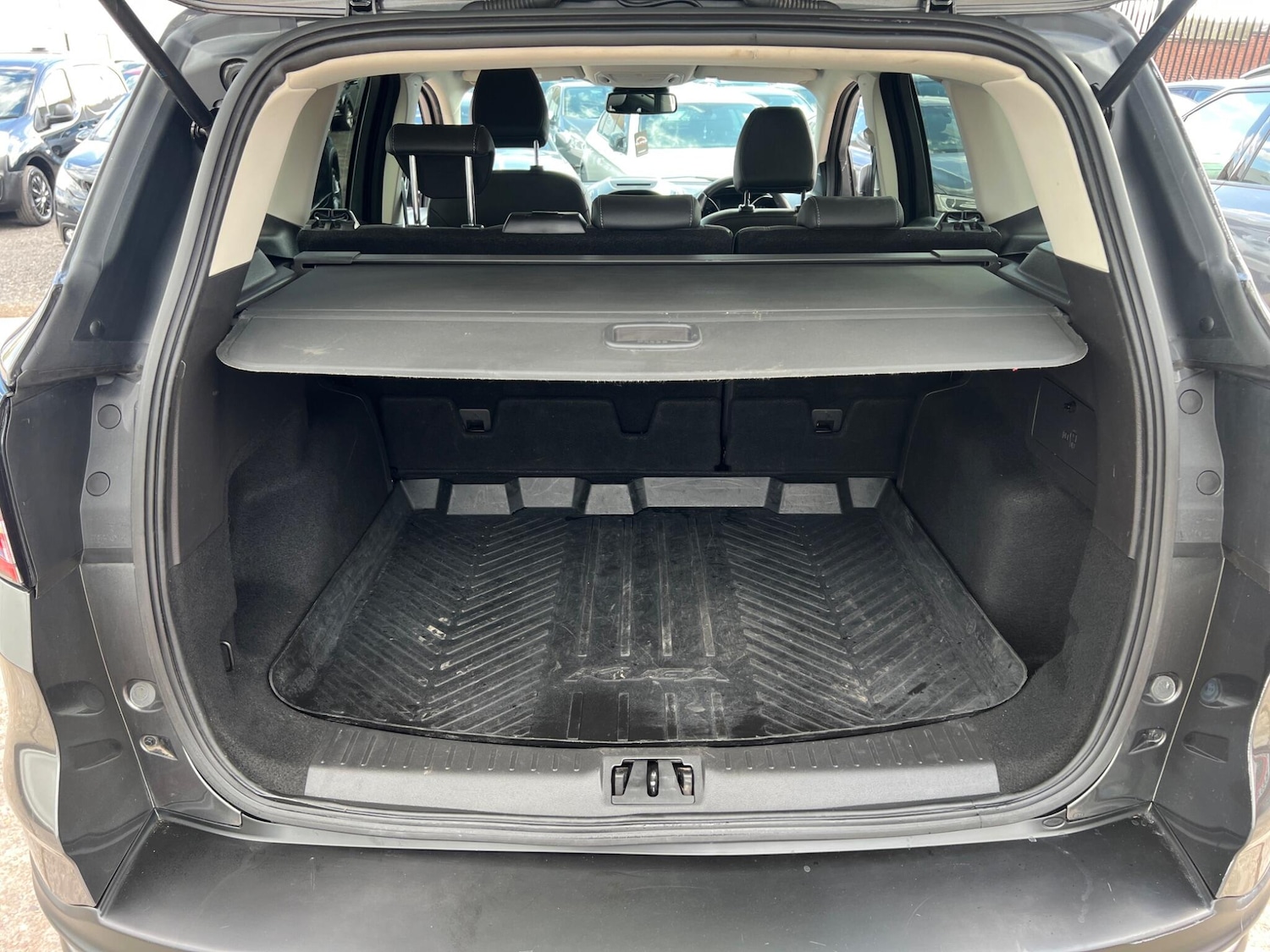 Used Ford Kuga 2018 for sale - 78100383: Photo 23