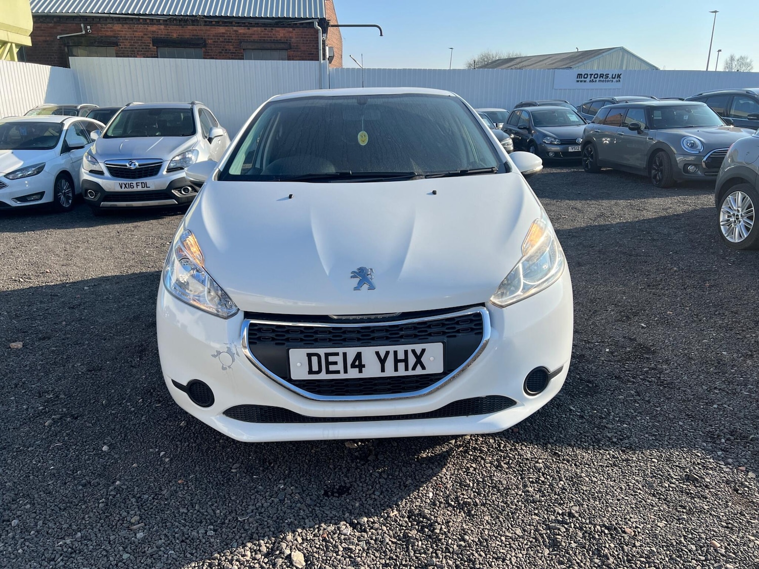 Used Peugeot 208 for sale - 77754201: Photo 2