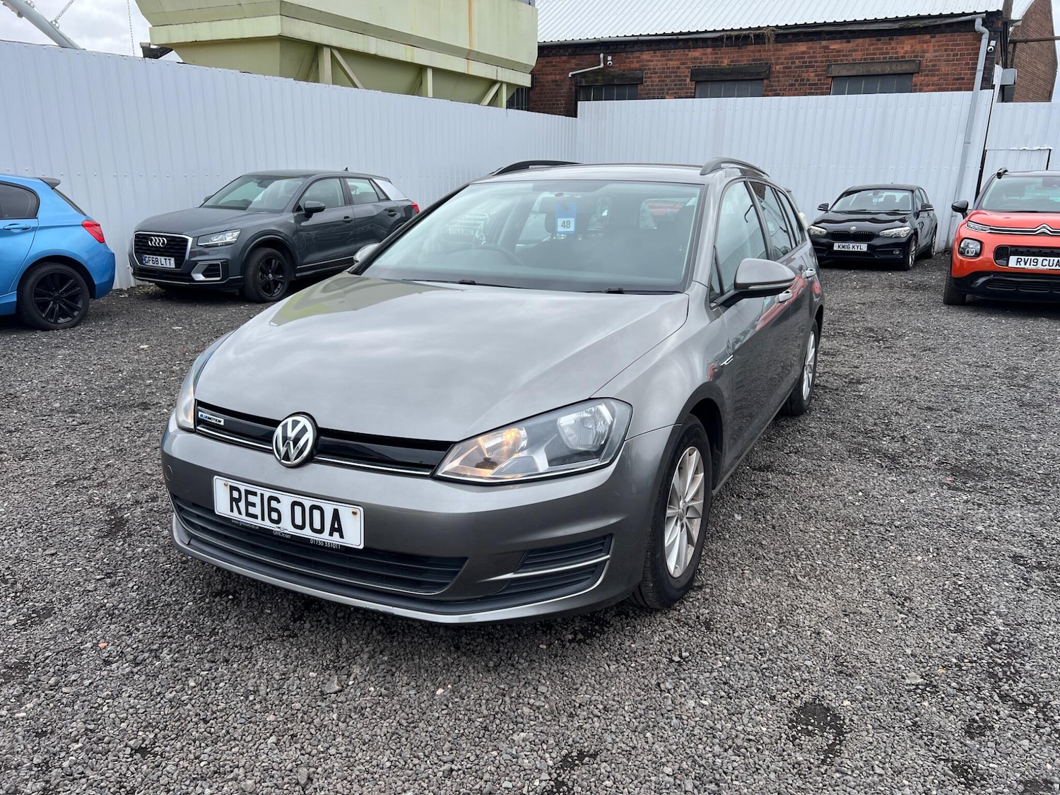 Used Volkswagen Golf 2016 for sale - 77737970: Photo 3