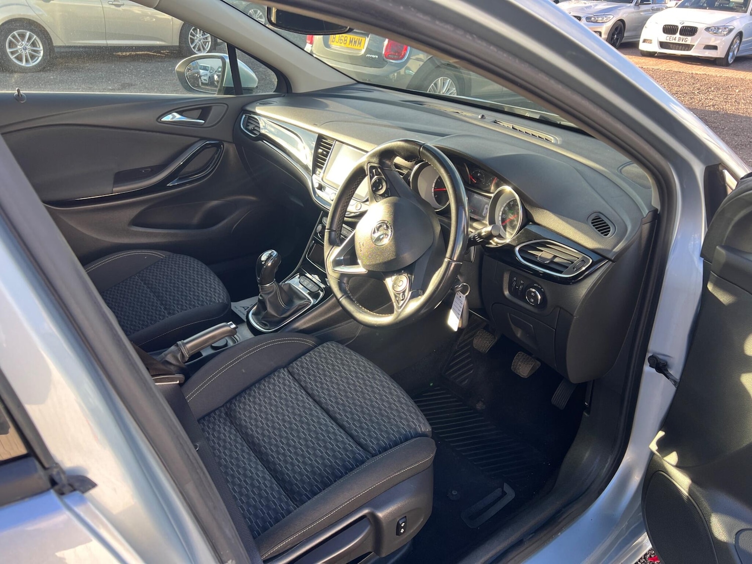 Used Vauxhall Astra 2018 for sale - 77710560: Photo 9