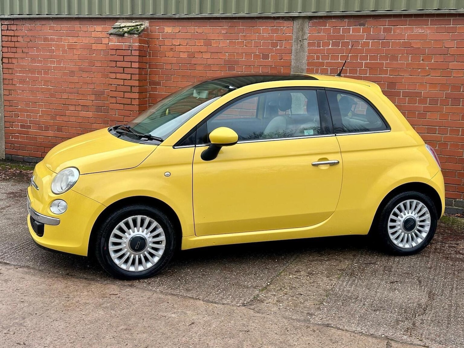 Used Fiat 500 2009 for sale - 77011771: Photo 17