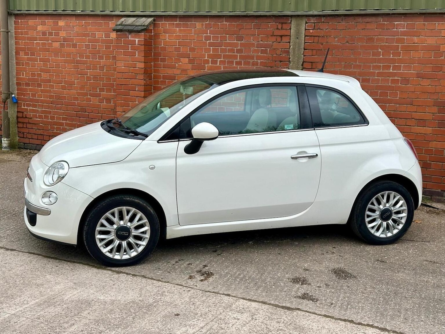 Used Fiat 500 2015 for sale - 78219604: Photo 16