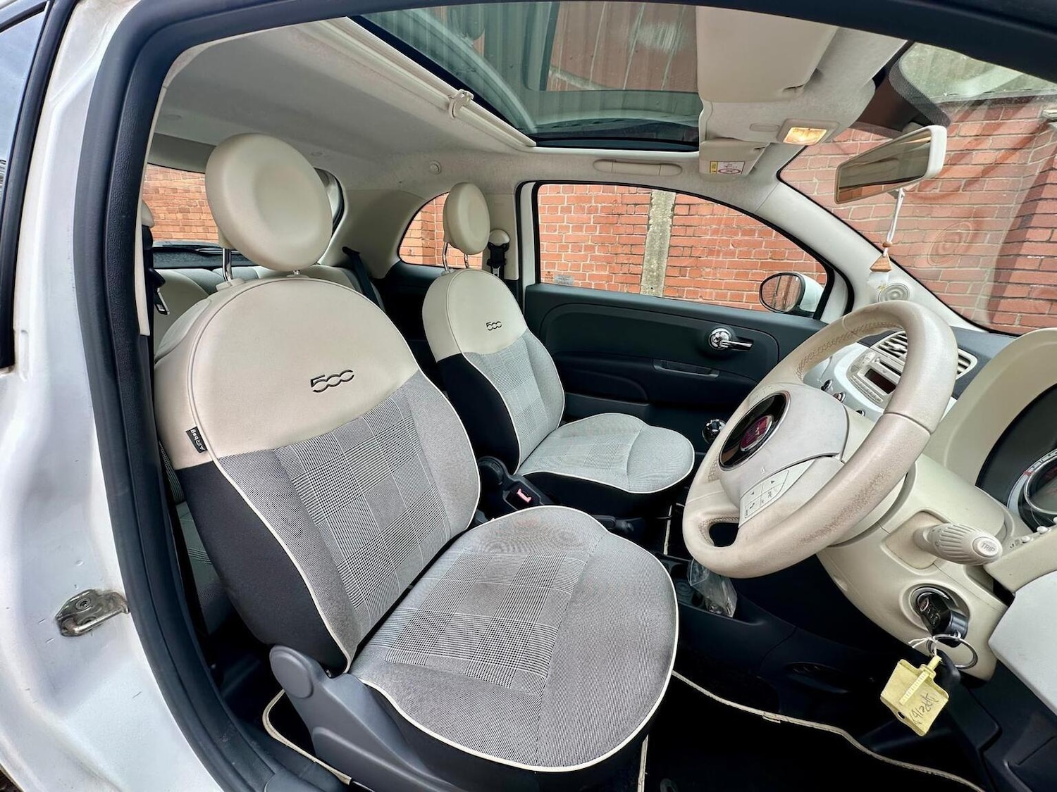 Used Fiat 500 2015 for sale - 78219604: Photo 3