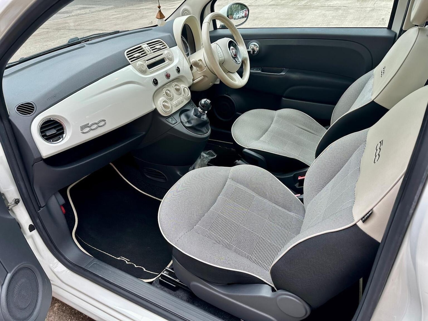 Used Fiat 500 2015 for sale - 78219604: Photo 8