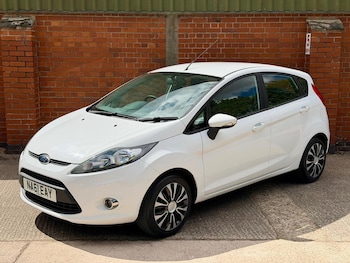 Used Ford Fiesta 2011 for sale - 79444785: Photo