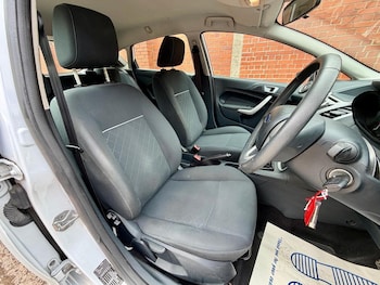 Used Ford Fiesta 2011 for sale - 79444785: Photo