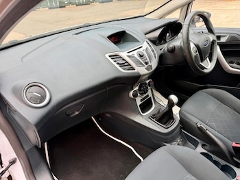 Used Ford Fiesta 2011 for sale - 79444785: Photo