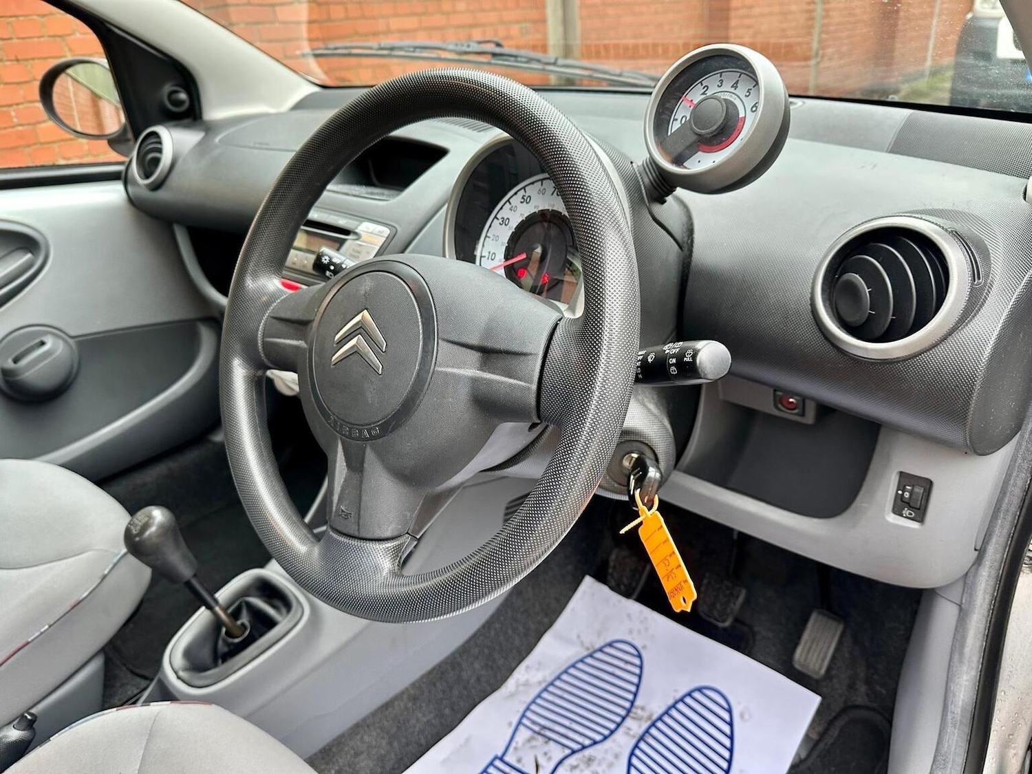 Used Citroen C1 2010 for sale - 77541611: Photo 4