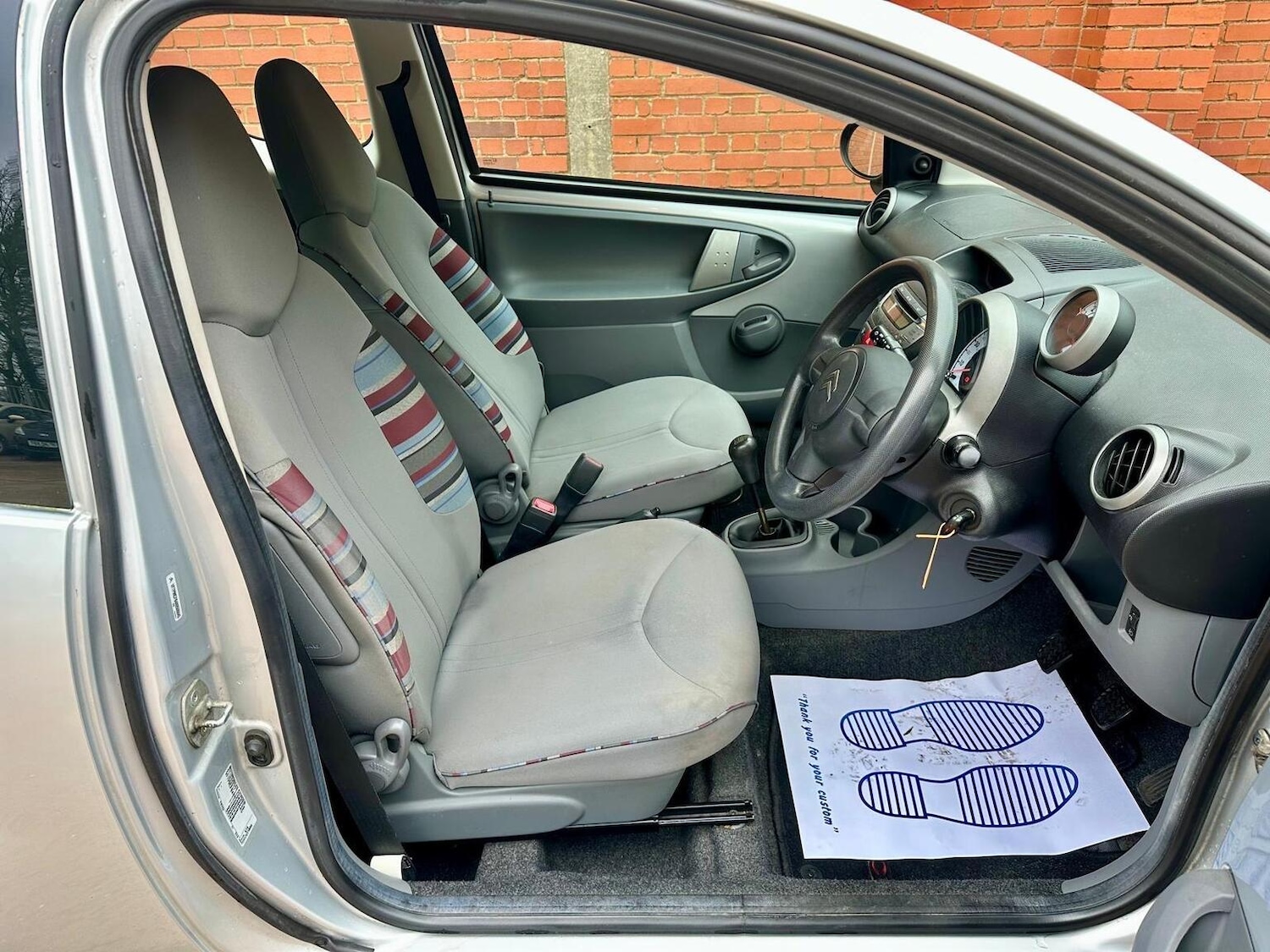 Used Citroen C1 2010 for sale - 77541611: Photo 8