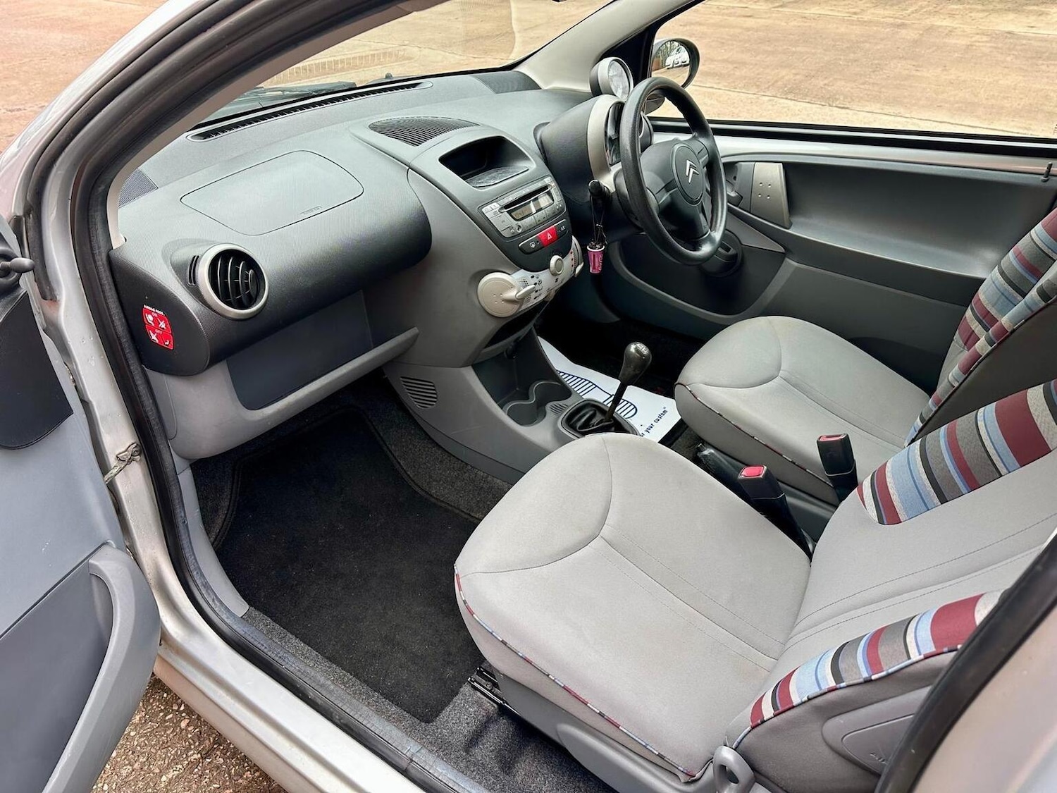 Used Citroen C1 2010 for sale - 77541611: Photo 9