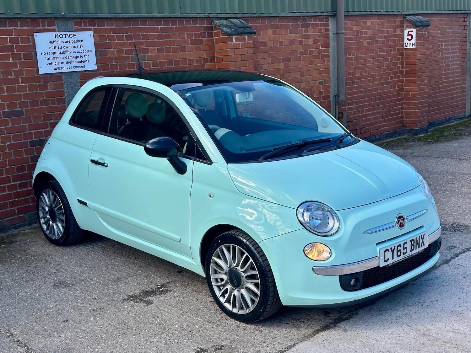 Used Fiat 500 2015 for sale - 78038918: Photo 2