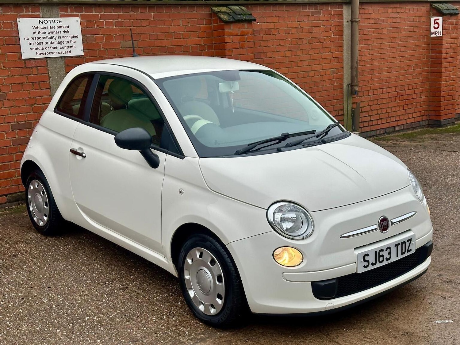 Used Fiat 500 2013 for sale - 77377790: Photo 2