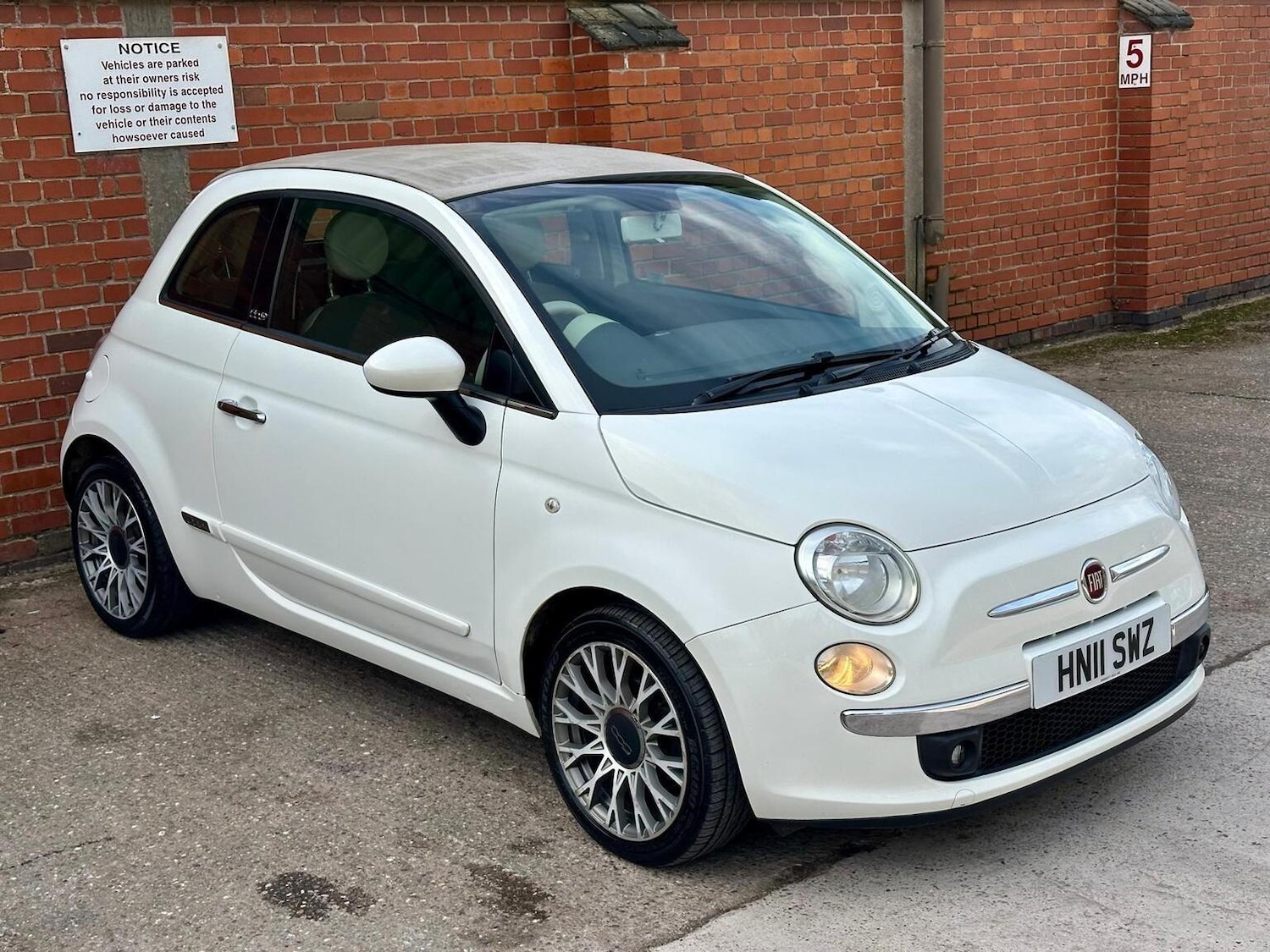 Used Fiat 500 2011 for sale - 77888458: Photo 15