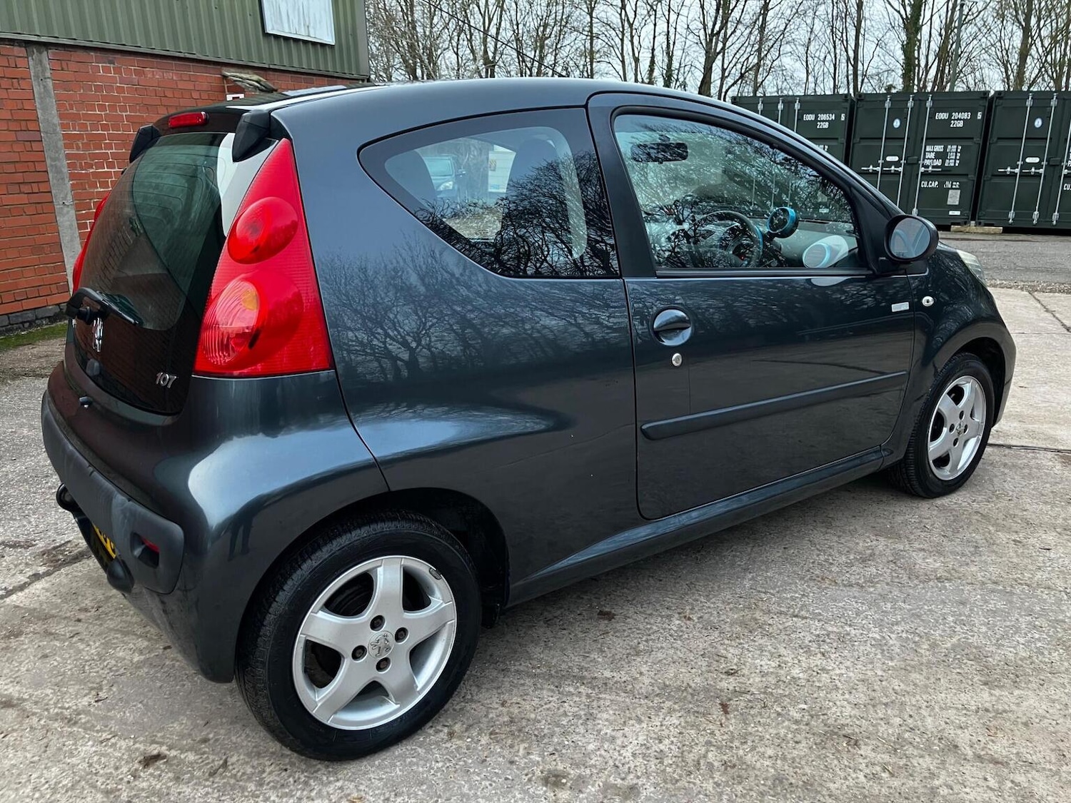 Used Peugeot 107 2010 for sale - 77562503: Photo 11