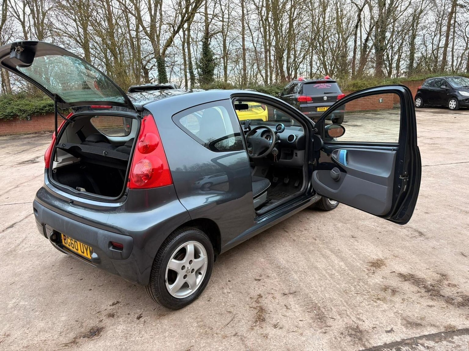 Used Peugeot 107 2010 for sale - 77562503: Photo 24