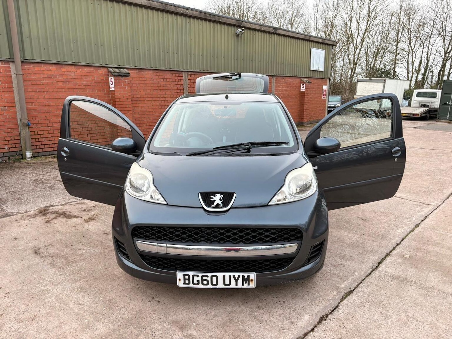 Used Peugeot 107 2010 for sale - 77562503: Photo 25