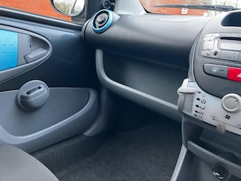 Used Peugeot 107 2010 for sale - 77562503: Photo