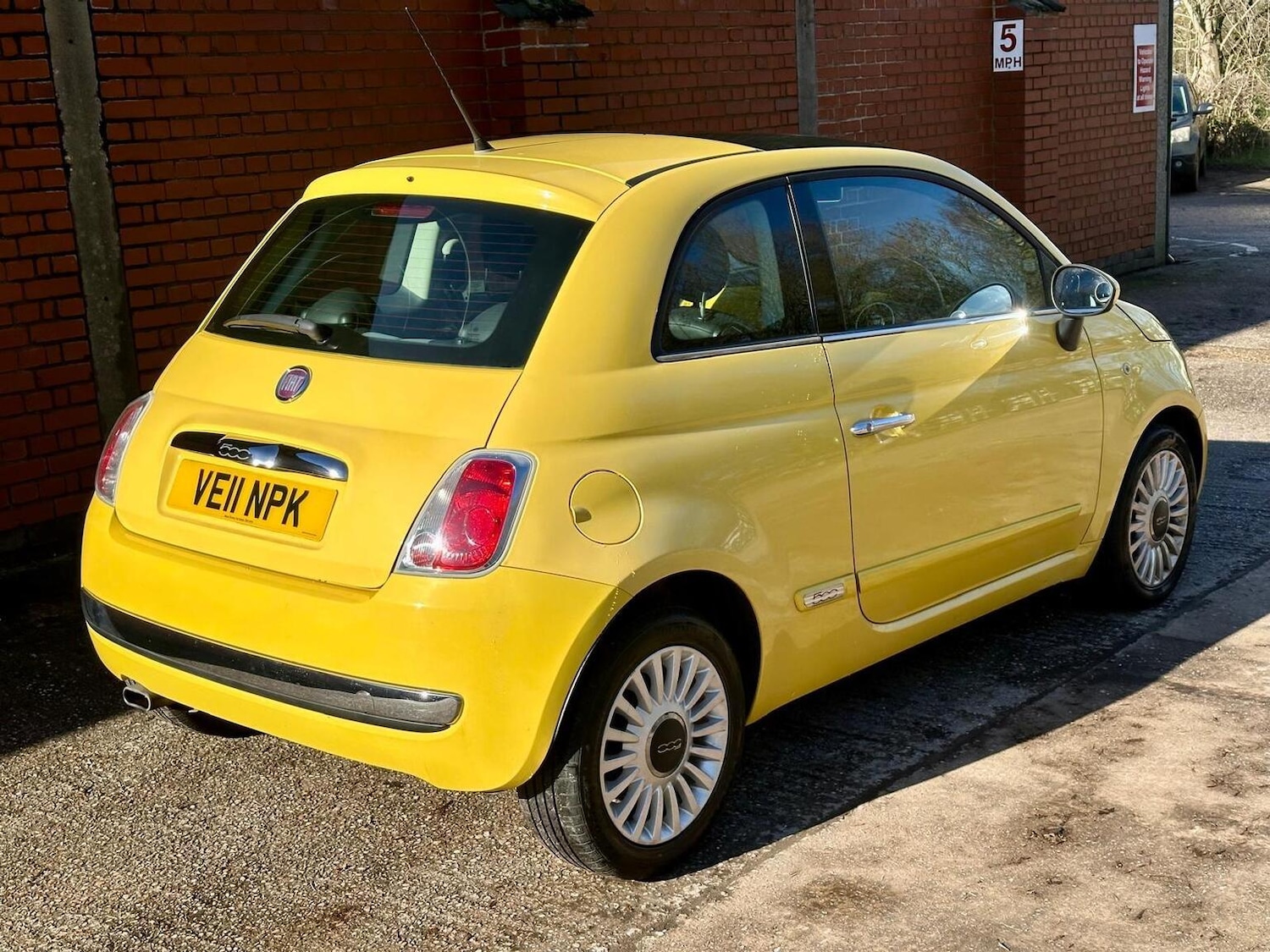 Used Fiat 500 2011 for sale - 77567464: Photo 11