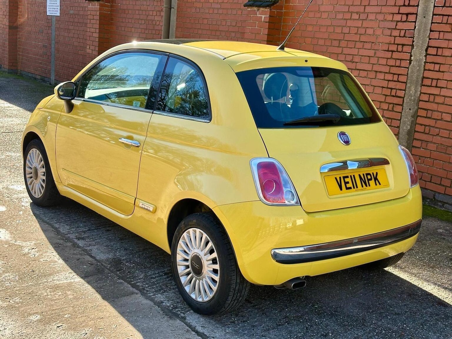 Used Fiat 500 2011 for sale - 77567464: Photo 24