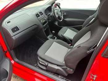 Used Volkswagen Polo 2010 for sale - 75117742: Photo