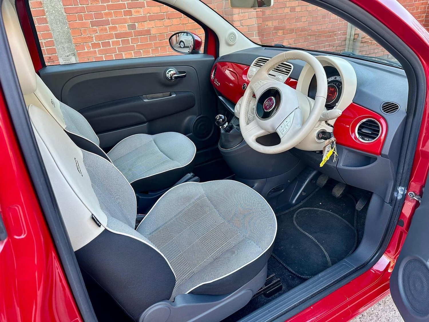 Used Fiat 500 2015 for sale - 77931253: Photo 10