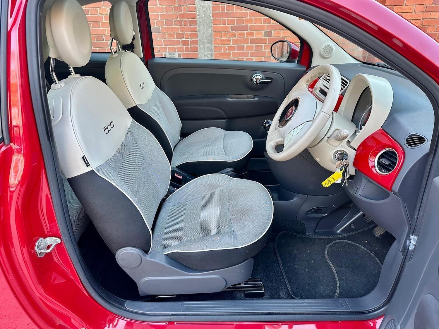 Used Fiat 500 2015 for sale - 77931253: Photo 3