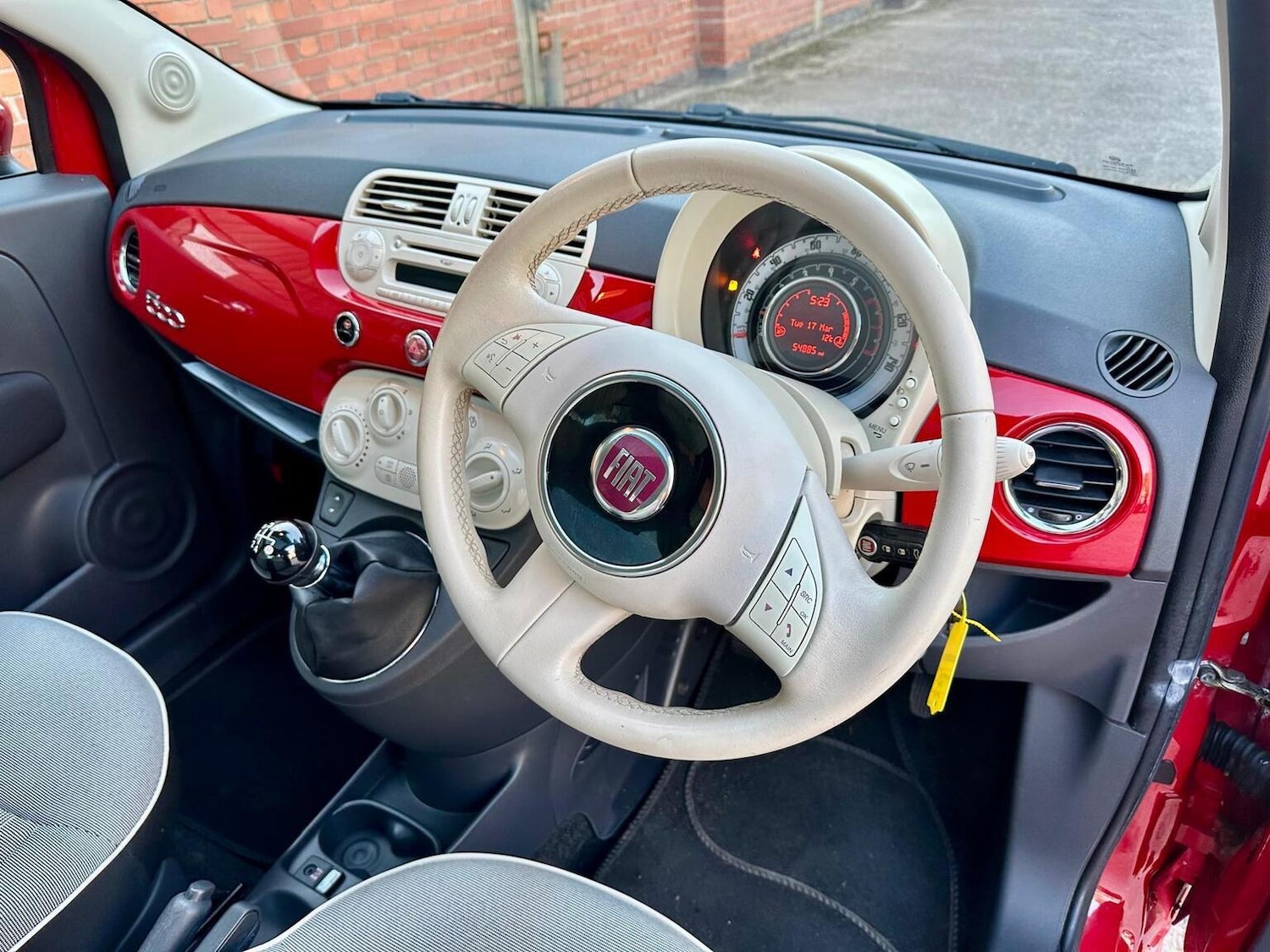 Used Fiat 500 2015 for sale - 77931253: Photo 8