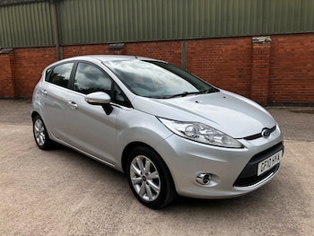 2010 - 1.3 Zetec 5-Door