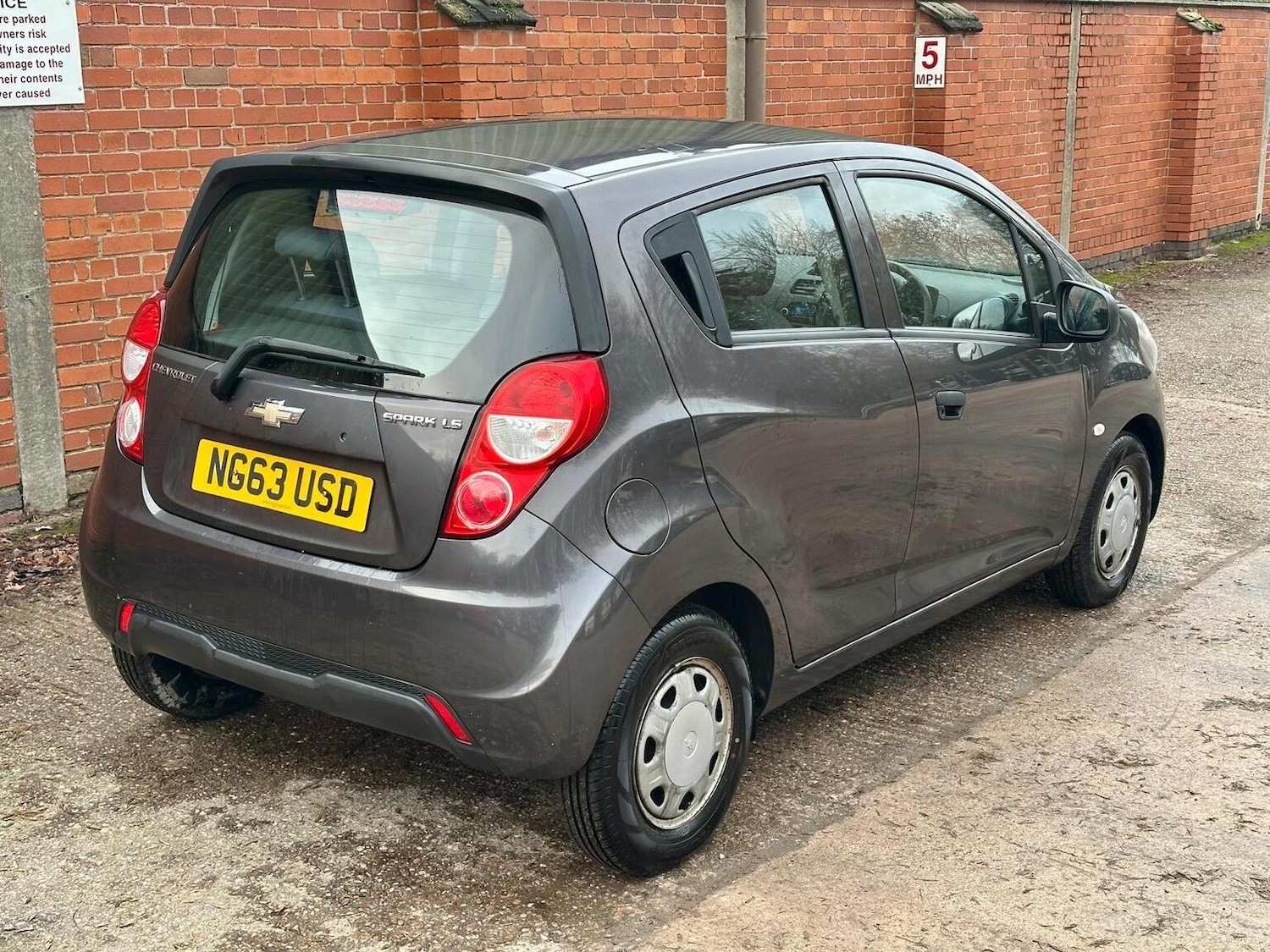 Used Chevrolet Spark 2014 for sale - 77220503: Photo 11