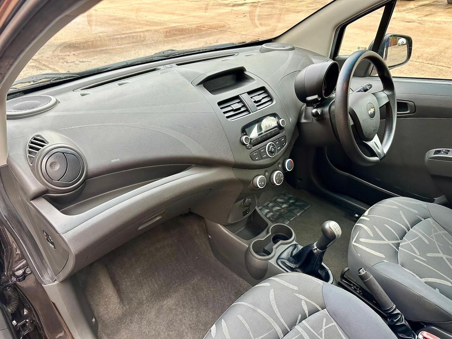 Used Chevrolet Spark 2014 for sale - 77220503: Photo 6