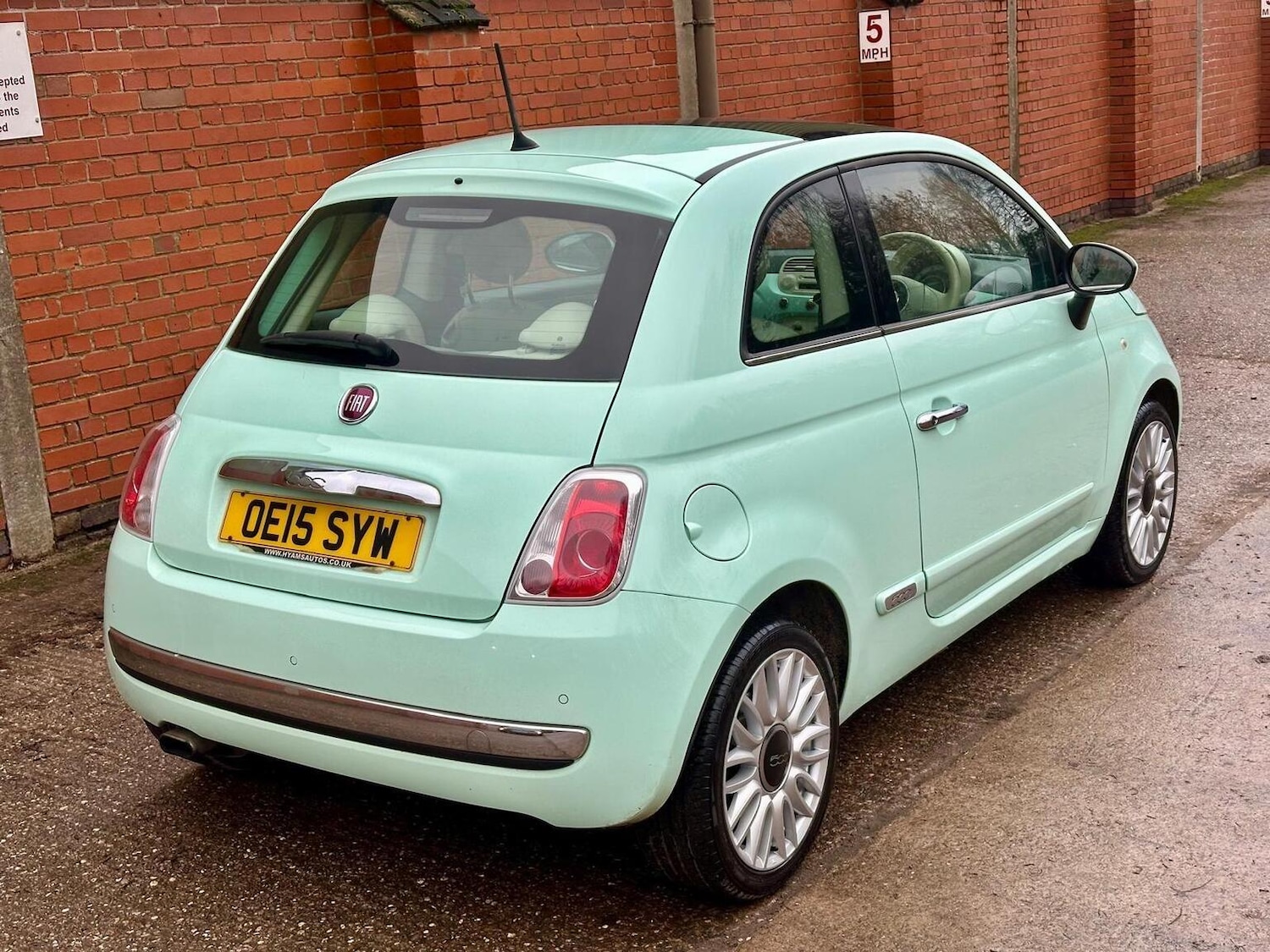 Used Fiat 500 2015 for sale - 77377781: Photo 10