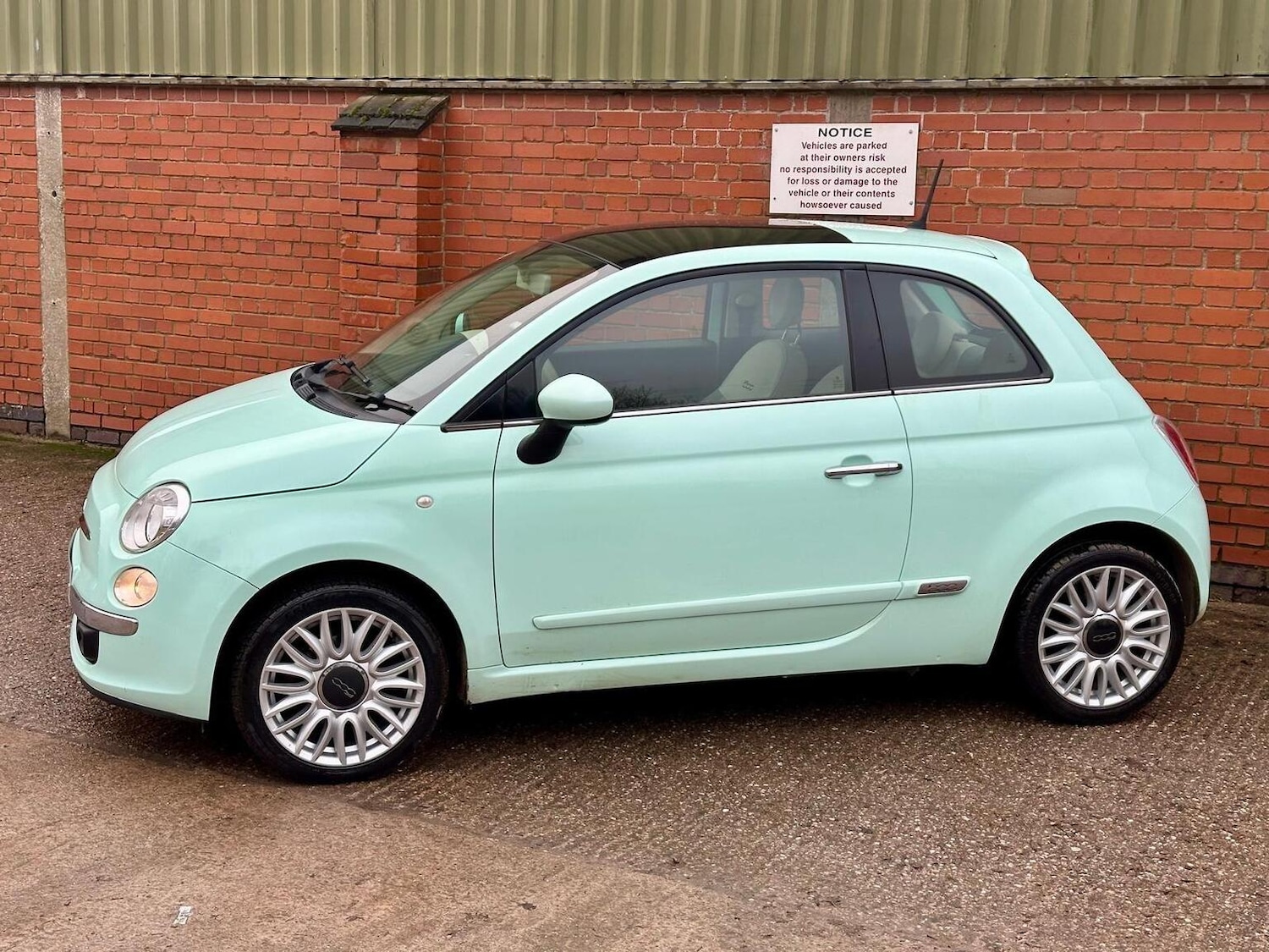 Used Fiat 500 2015 for sale - 77377781: Photo 15