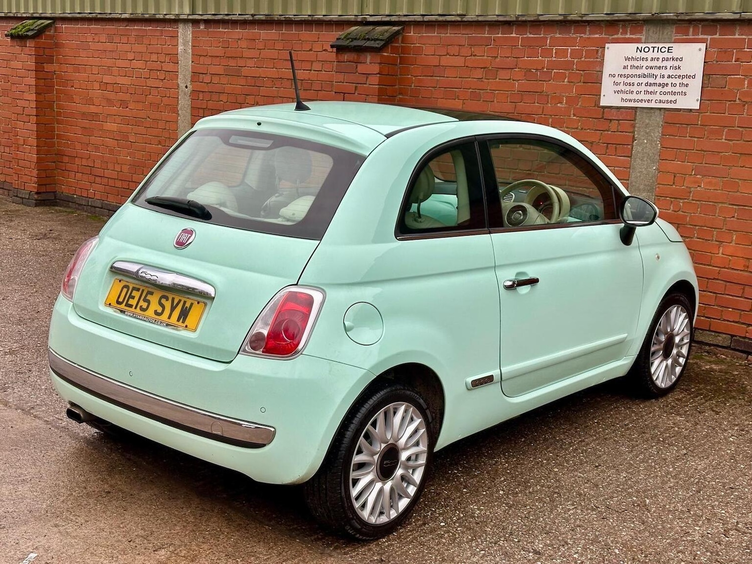 Used Fiat 500 2015 for sale - 77377781: Photo 24