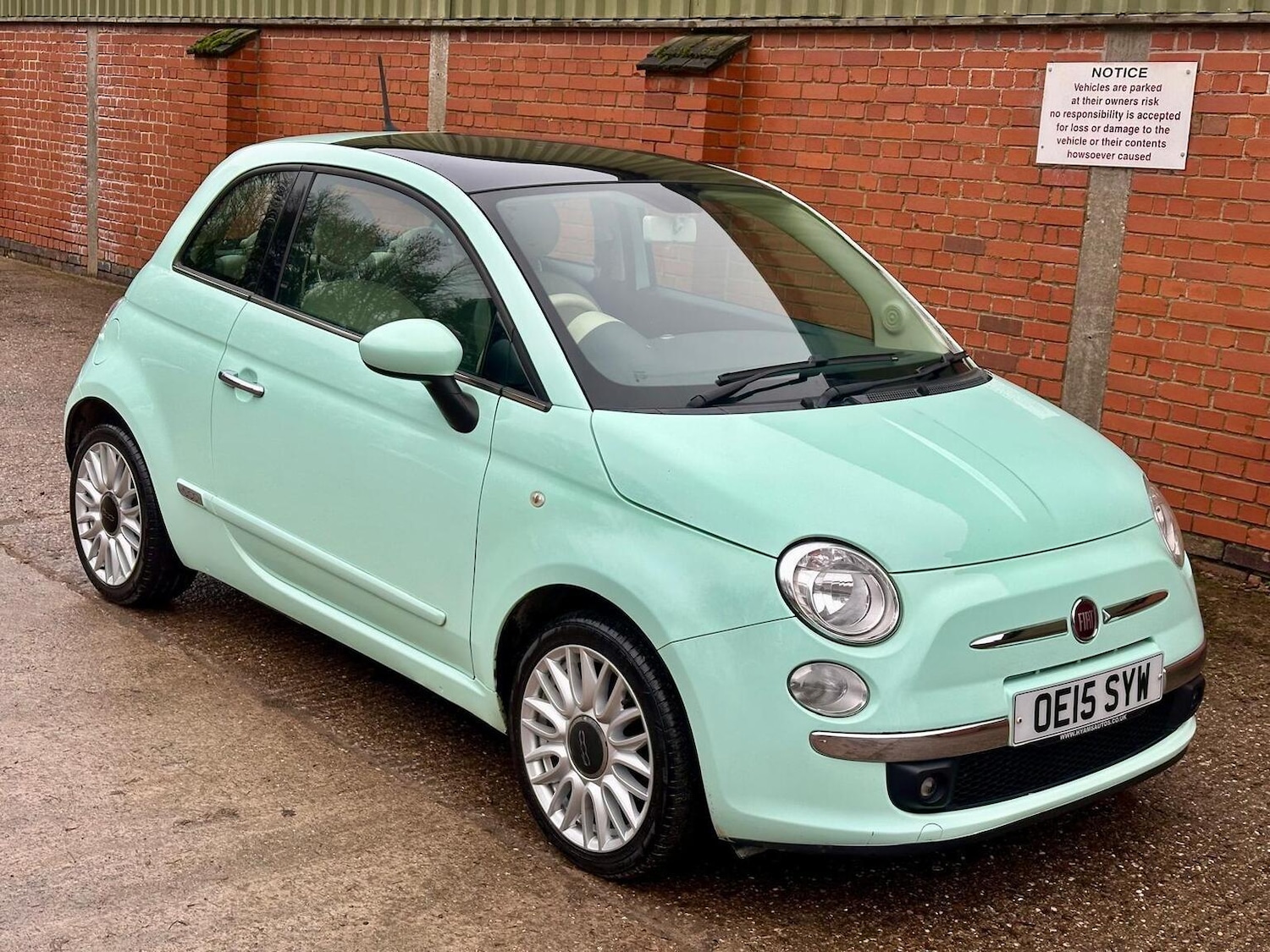 Used Fiat 500 2015 for sale - 77377781: Photo 9