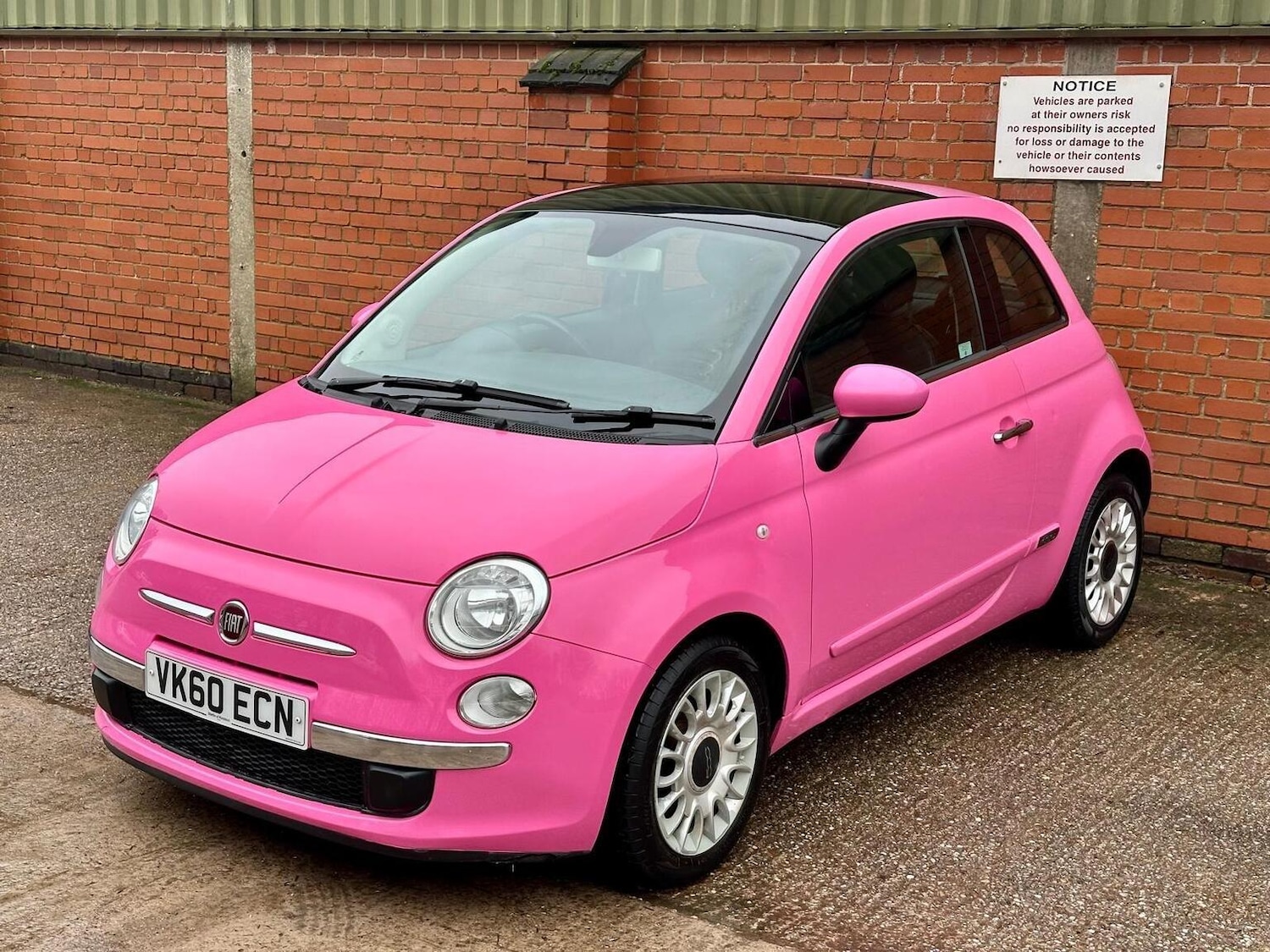 Used Fiat 500 2010 for sale - 77501497: Photo 6