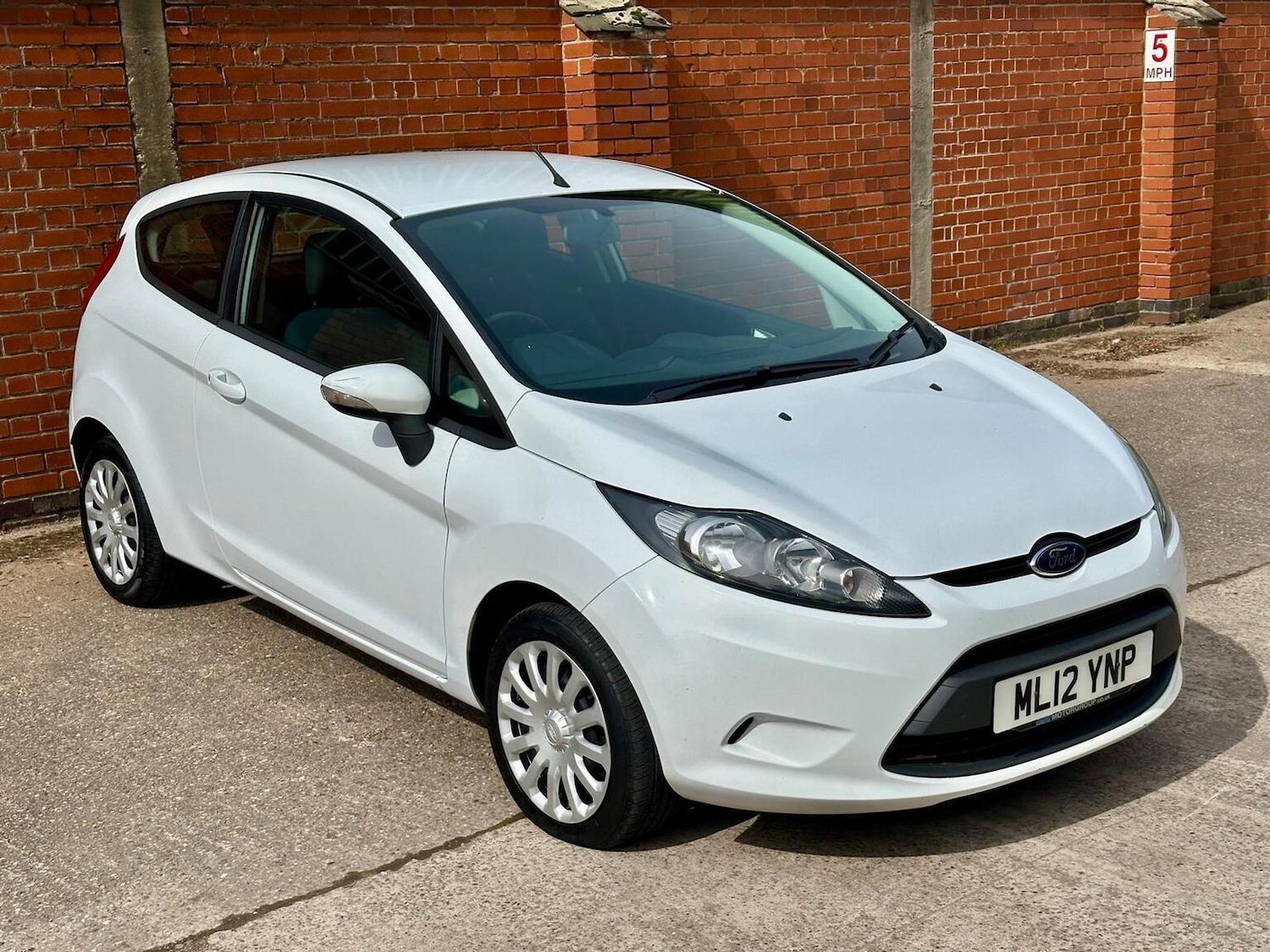 Used Ford Fiesta 2012 for sale - 78209977: Photo 2