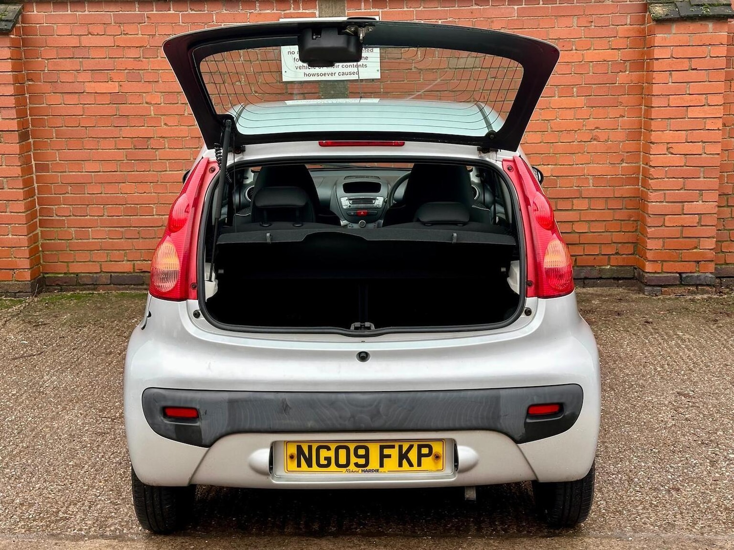 Used Peugeot 107 2009 for sale - 77391936: Photo 21